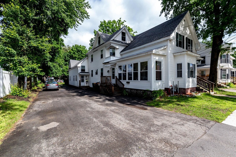 346 Portland St, Rochester, NH 03867 - photo 1