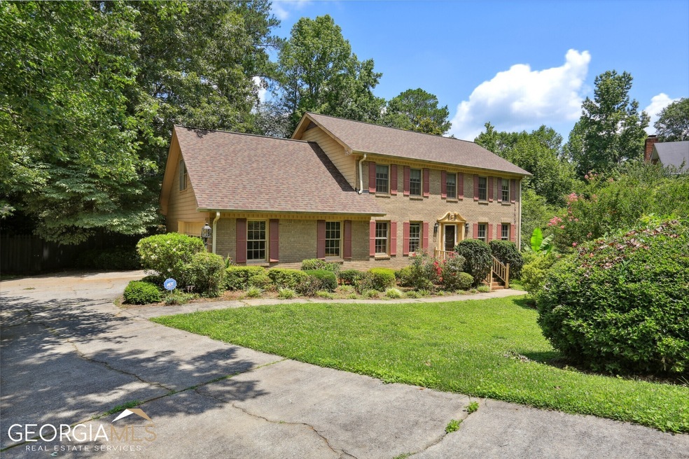 Ready For Your Touch In Cedar Woods!