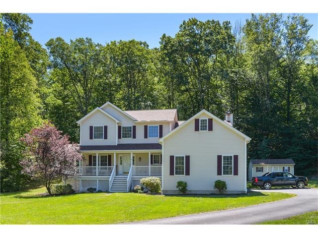 68 Cunningham Ln, Pawling, NY 12564 - photo 1