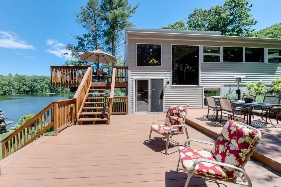 81 Pumpkin Ln, Charlton, MA 01507 - photo 1