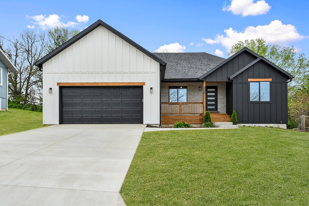 3481 N Marwin Ave, Springfield, MO 65803 - photo 1