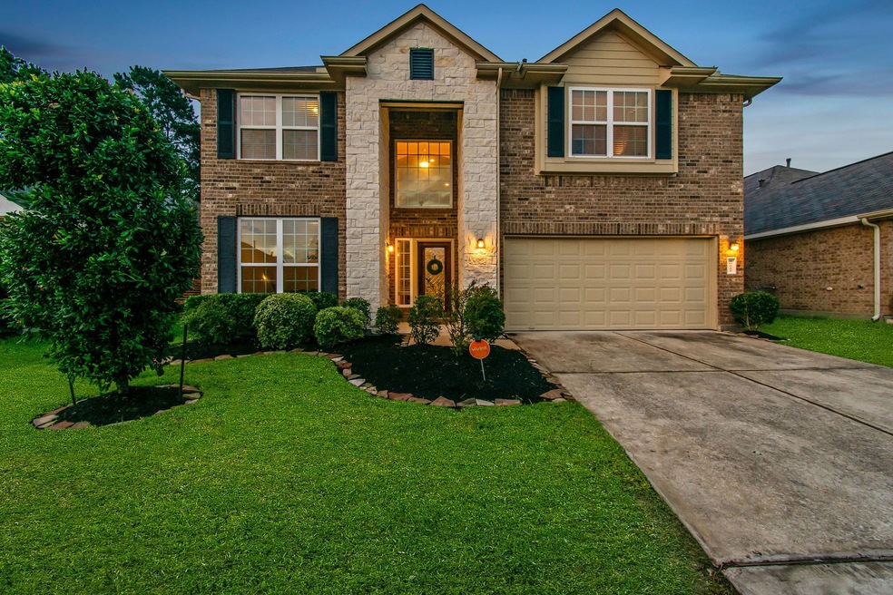 30522 Woodson Trace Dr, Spring, TX 77386 - photo 1