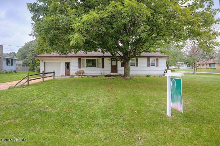3636 Garden St, Wayland, MI 49348 - photo 1