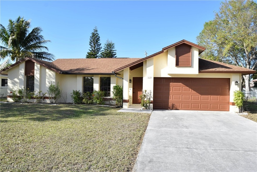 Sold $300,000 • Co-Listing Agent