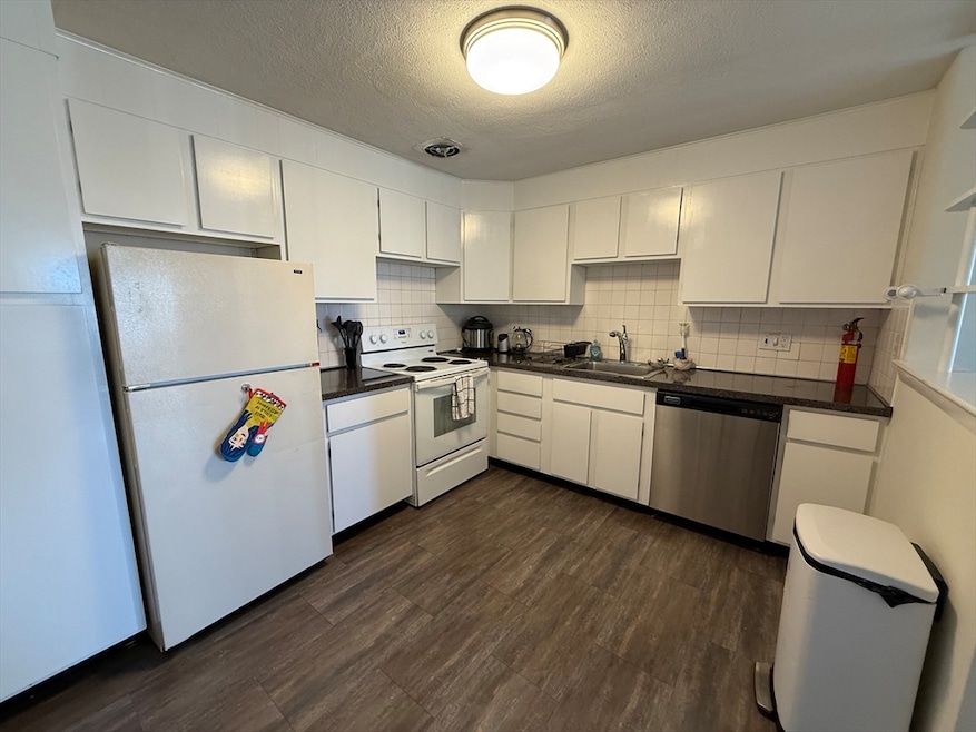 For Rent $2,395/month