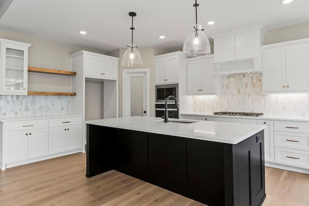 25446 W 91st Terrace, Lenexa, KS 66227 - photo 1