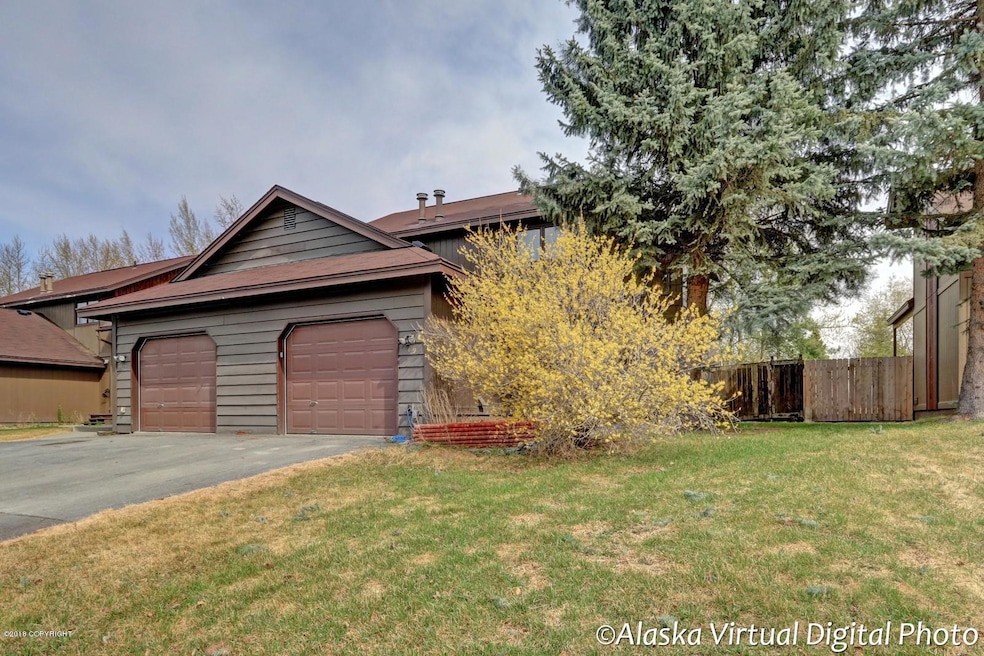 7029 Meadow St unit K2, Anchorage, AK 99507 - photo 1