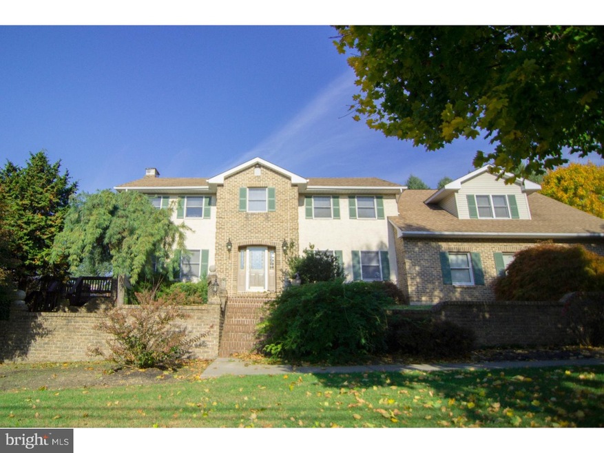 1534 Bushkill Center Rd, Bath, PA 18014 - photo 1