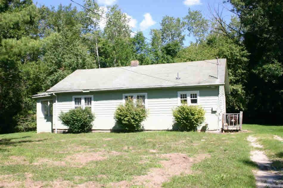 1006 Sandow Rd, Midland, MI 48640 - photo 1