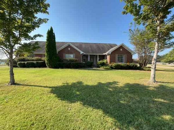 127 Robison St, Guntown, MS 38849 - photo 1