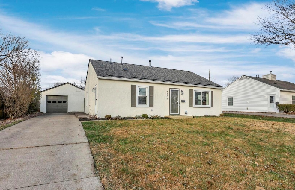 7306 Saratoga Ave, Reynoldsburg, OH 43068 - photo 1