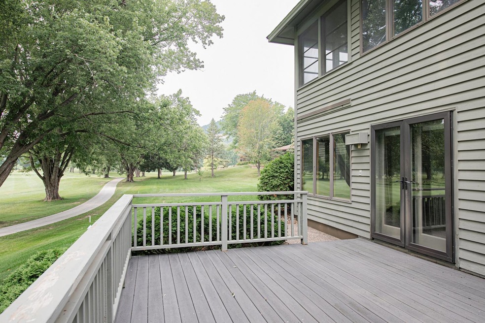 68 Links Ln unit 3, Winona, MN 55987 - photo 1