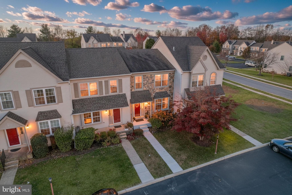 152 Brandywine Ct unit 128, Kennett Square, PA 19348 - photo 1