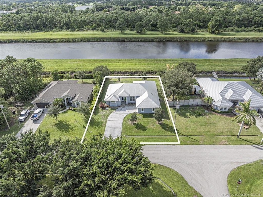 1538 SW Abacus Ave, Port Saint Lucie, FL 34953 - photo 1