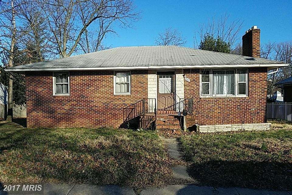 721 Clover Ave, Essex, MD 21221 - photo 1