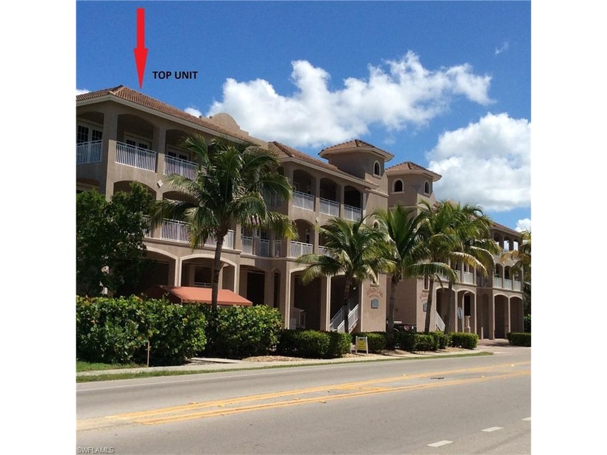 TOP END UNIT CONDO