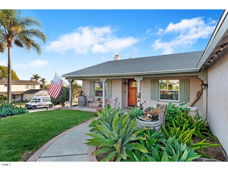 4124 Ashwood Ct-001-001-Front Entrance-M