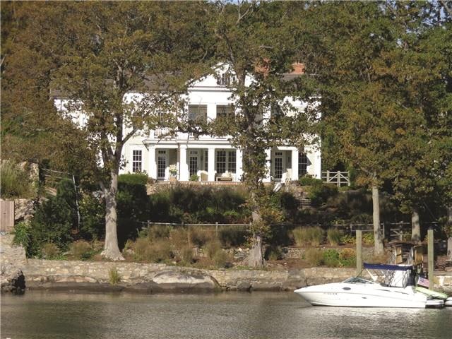 129 5 Mile River Rd, Darien, CT 06820 - photo 1