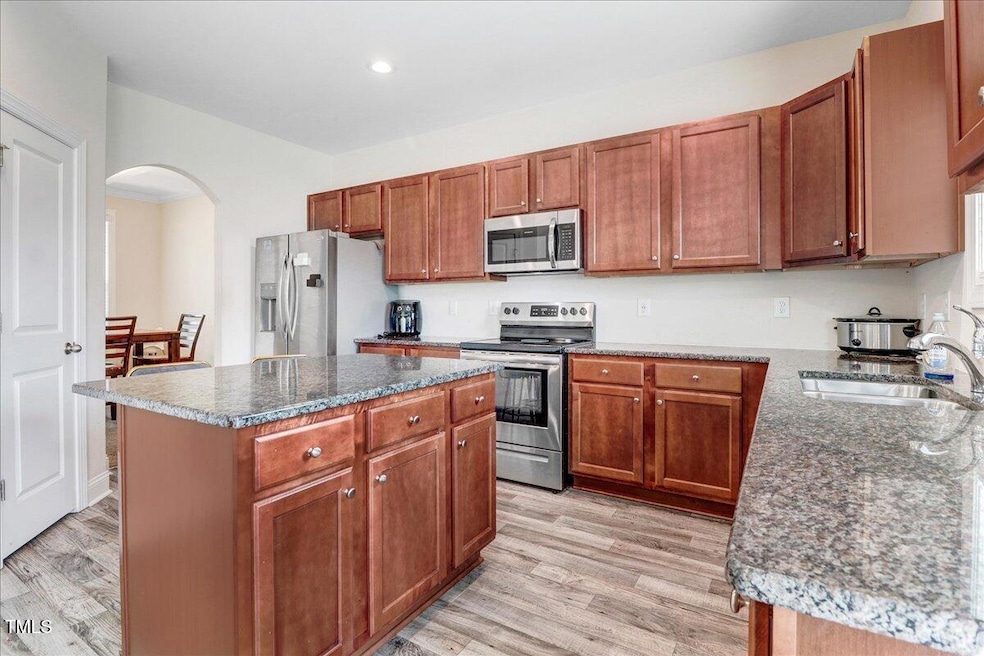 110 Wicklow Ct, Clayton, NC 27527 - photo 1