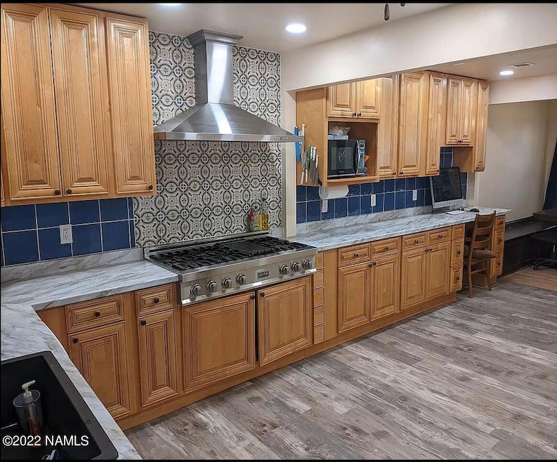 109 E Mahoney St, Winslow, AZ 86047 - photo 1