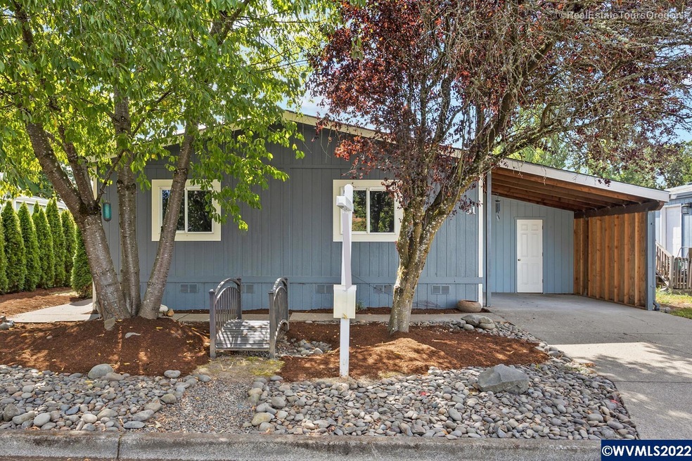 300 S Everest St unit 31, Newberg, OR 97132 - photo 1