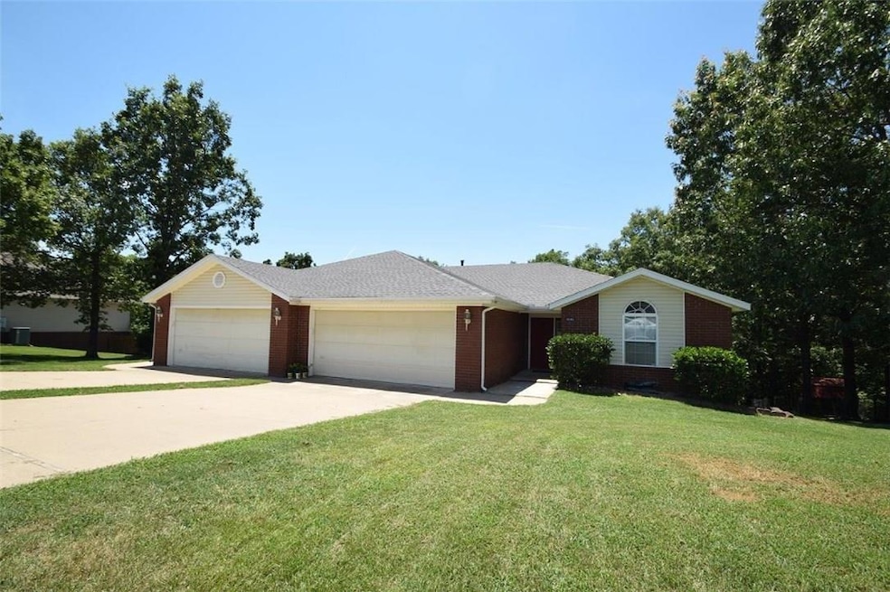 8643 Stoner Ln, Rogers, AR 72756 - photo 1
