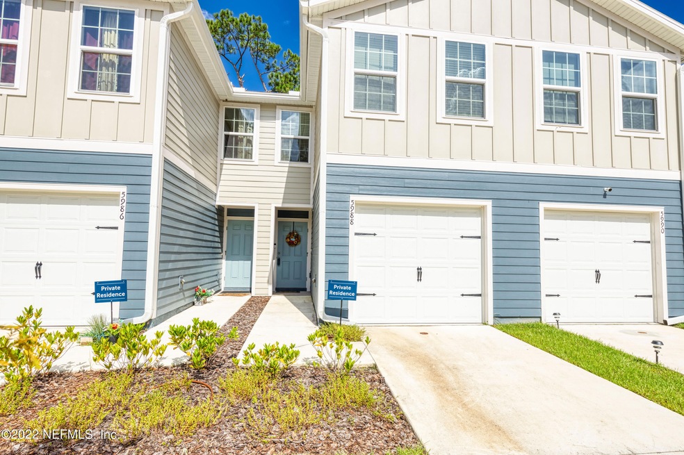 5988 Creekside Crossing Dr, Jacksonville, FL 1QXPU - photo 1