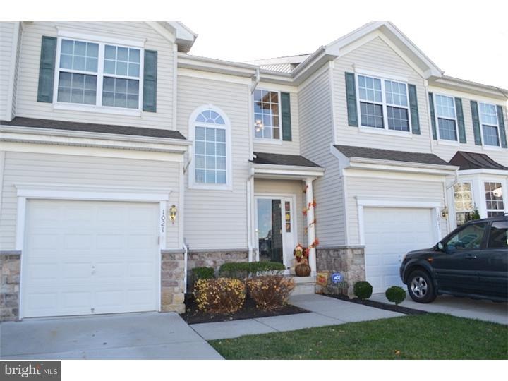 1021 Buckingham Dr, West Deptford, NJ 08086 - photo 1