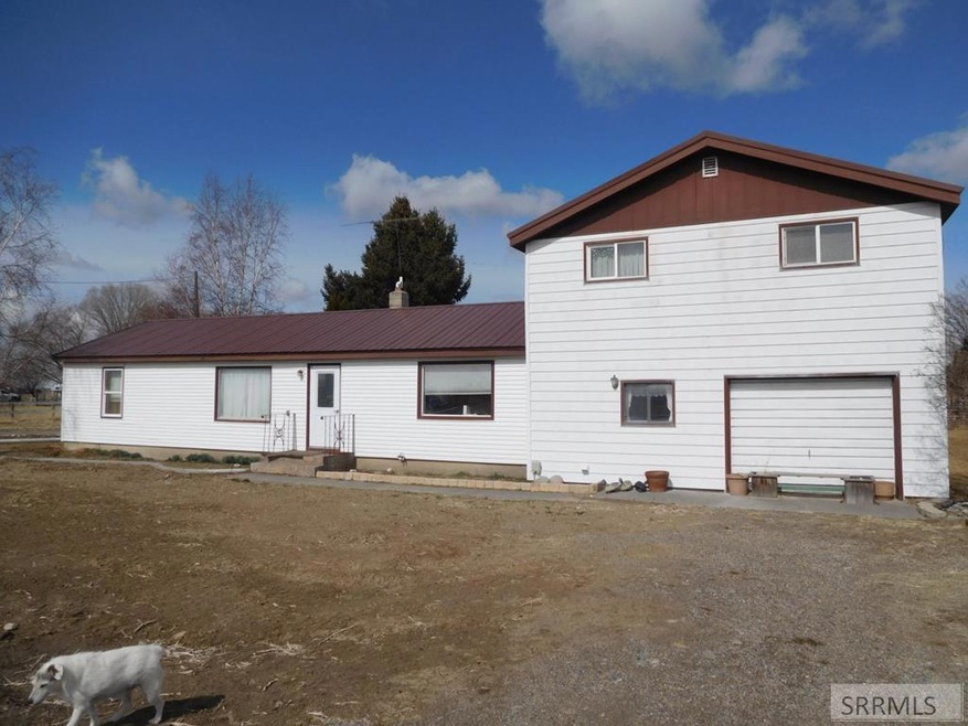 486 Idaho 39, Blackfoot, ID 83221 - photo 1