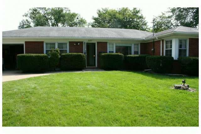 Exterior Front. Wonderful 2 bedroom Brick with a L