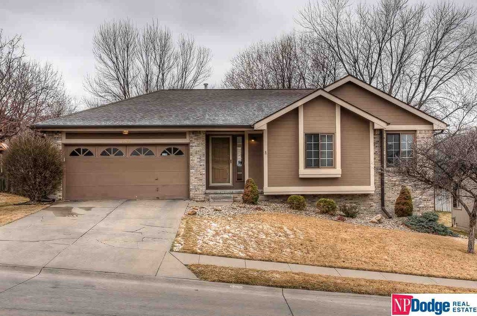 4610 N 126th Ave, Omaha, NE 68164 - photo 1