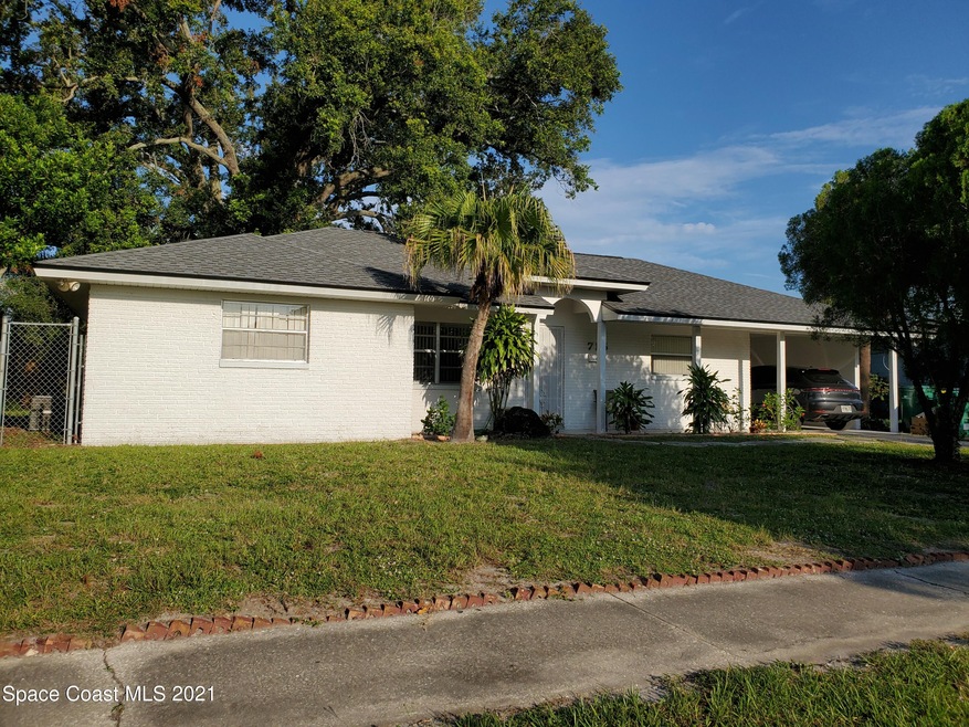 715 Thomas Ave, Cocoa, FL 32922 - photo 1