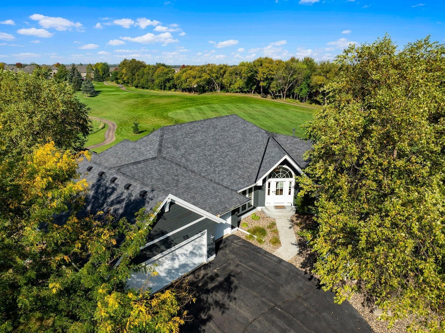 97-web-or-mls-2800 Fox run NW, Prior Lake-97.jpeg