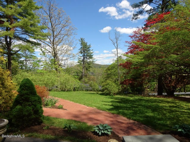 14 Berkshire Heights Rd, Great Barrington, MA 01230 - photo 1