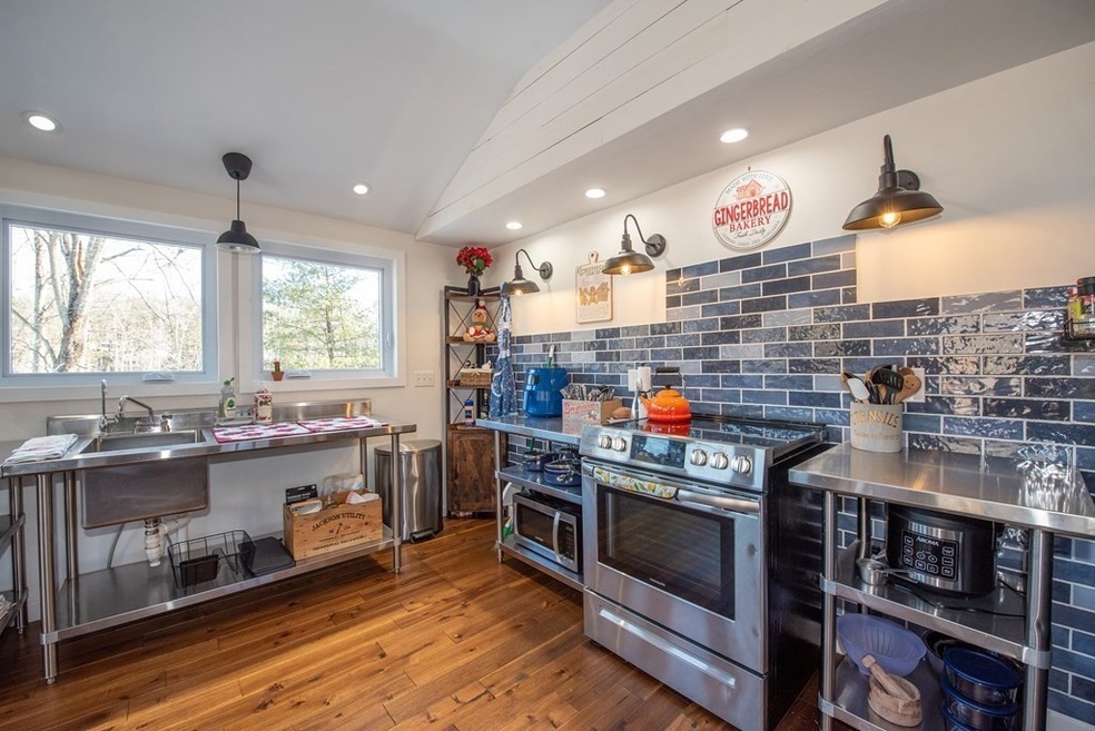 20 Gregg Rd, Nashua, NH 03062 - photo 1