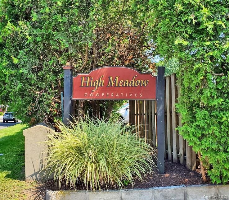 50 Charter Cir unit D, Ossining, NY 10562 - photo 1