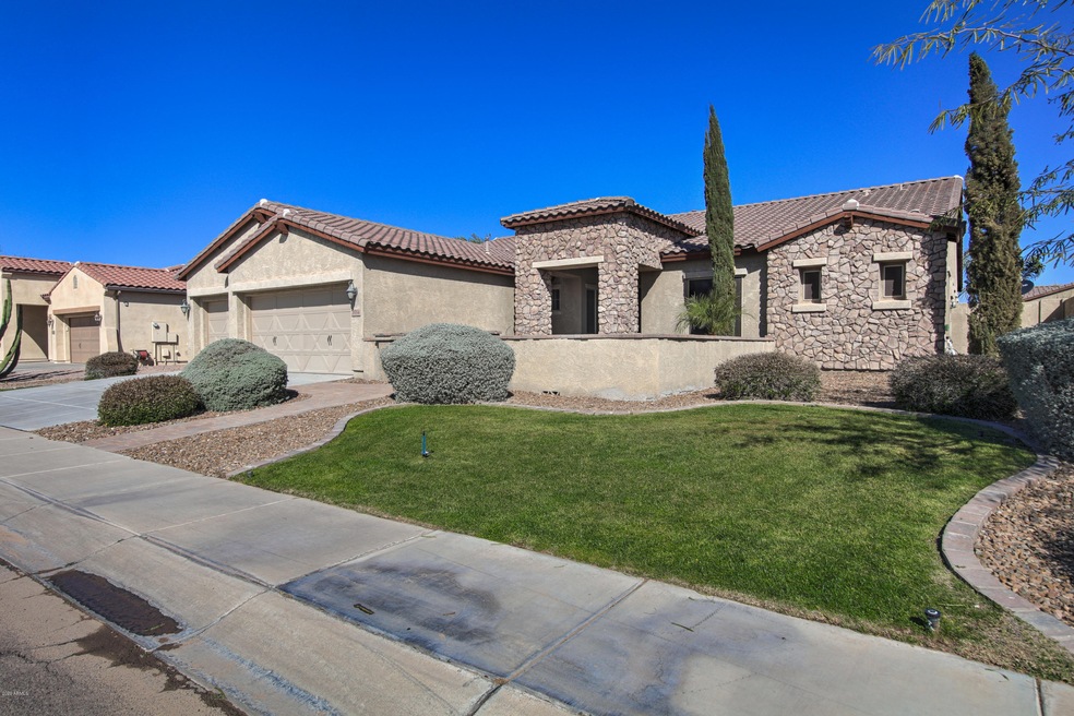 3554 E Tonto Pl-10