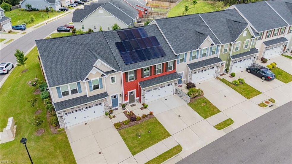 Under Contract $385,000 • Co-Listing Agent