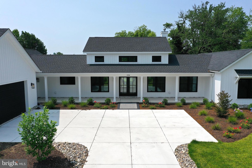 11304 Gum Point Rd, Berlin, MD 21811 - photo 1