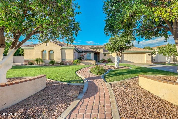 3942 E. Fox Cir
