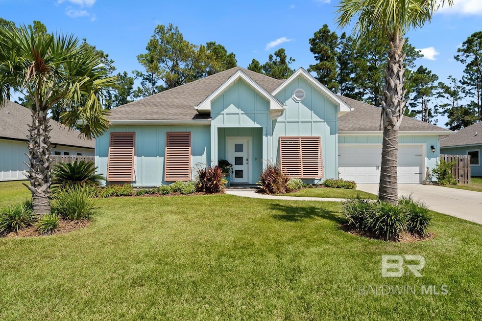 534 Shepard St, Gulf Shores, AL 36542 - photo 1