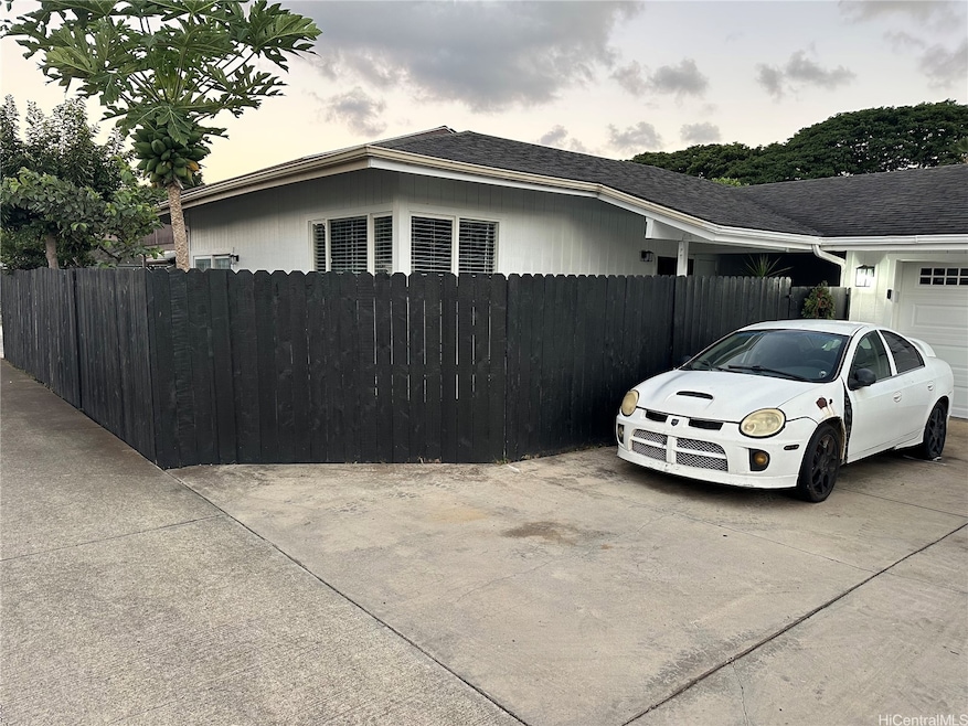 41-555 Hihimanu St, Waimanalo, HI 96795 - photo 1