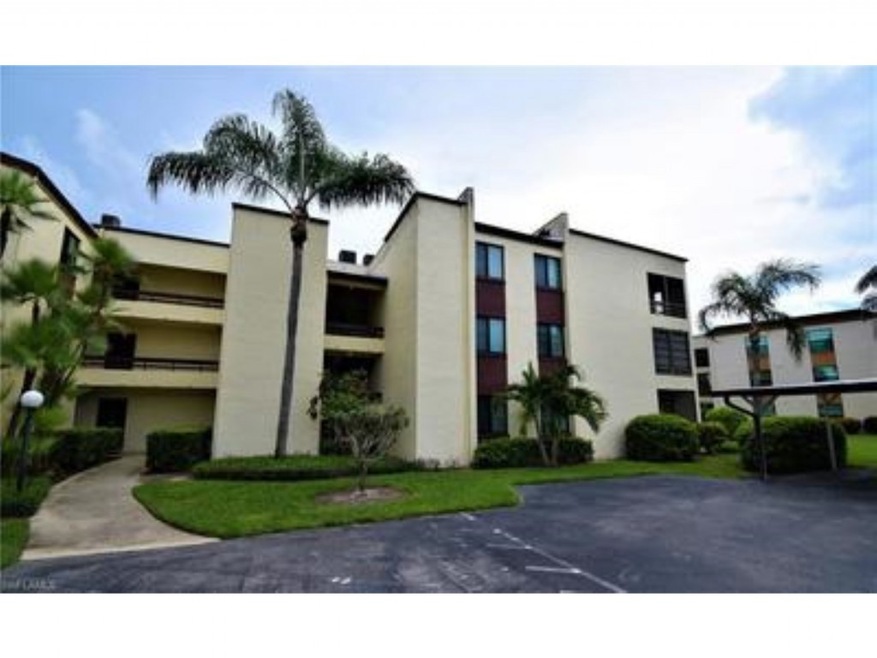 3625 Boca Ciega Dr unit 109, Naples, FL 34112 - photo 1