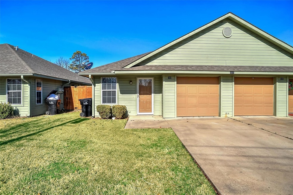 1019 Rice St unit 101, Denison, TX 75020 - photo 1