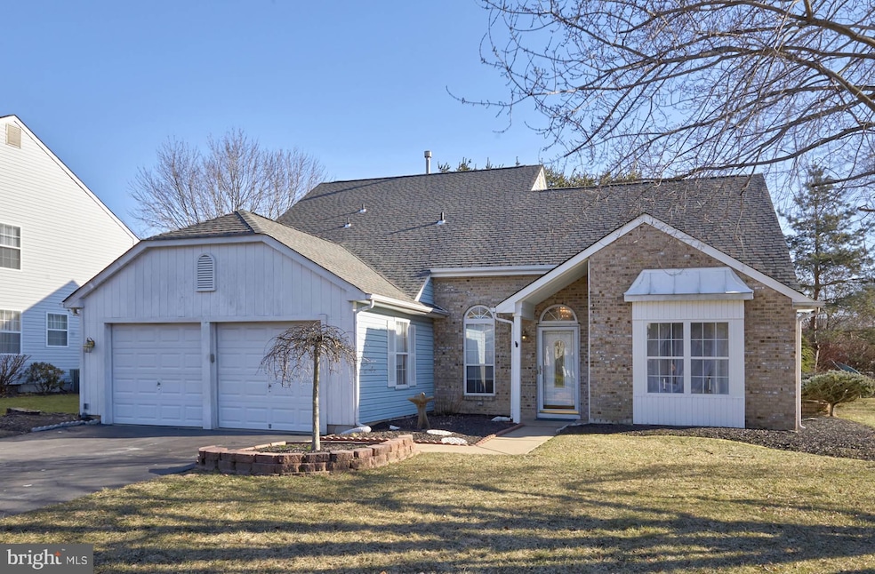 44 Brook Dr, Burlington, NJ 08016 - photo 1