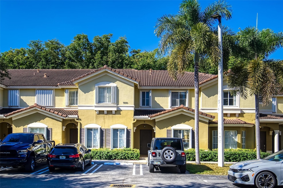 9000 W Flagler St unit 6, Miami, FL 33174 - photo 1