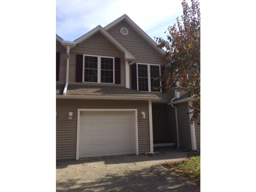 3 Plum Ln, Newmarket, NH 03857 - photo 1