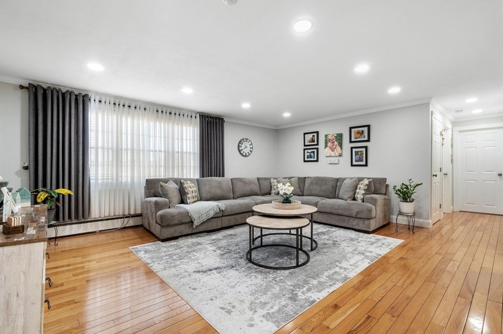 4 Tara Dr unit 11, Weymouth, MA 02188 - photo 1