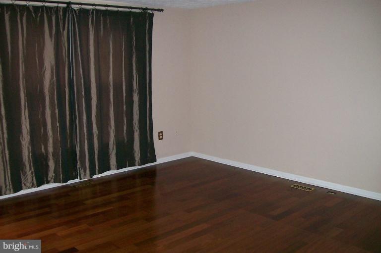 2520 Log Mill Ct unit 4, Crofton, MD 21114 - photo 1