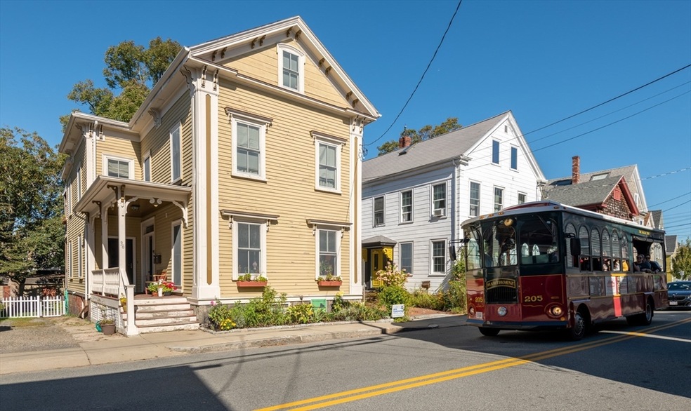 36 Essex St unit 1, Salem, MA 01970 - photo 1